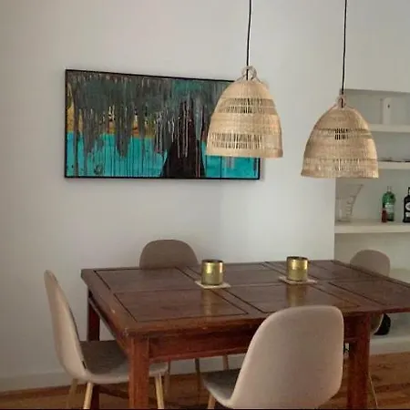 Charming Apartment In Estrela Apartament